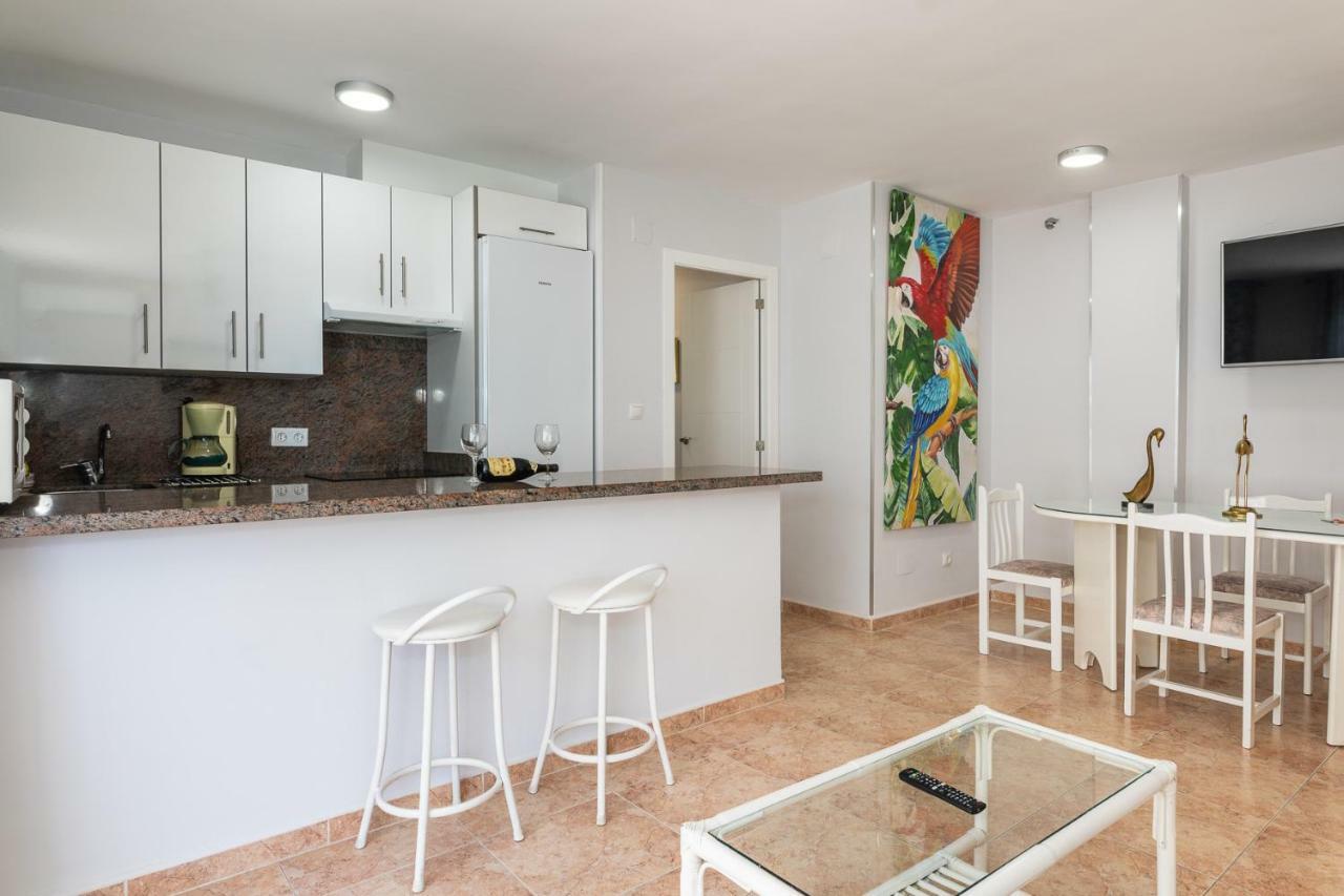 Apartamento Al Lado De La Playa 贝纳尔马德纳 外观 照片