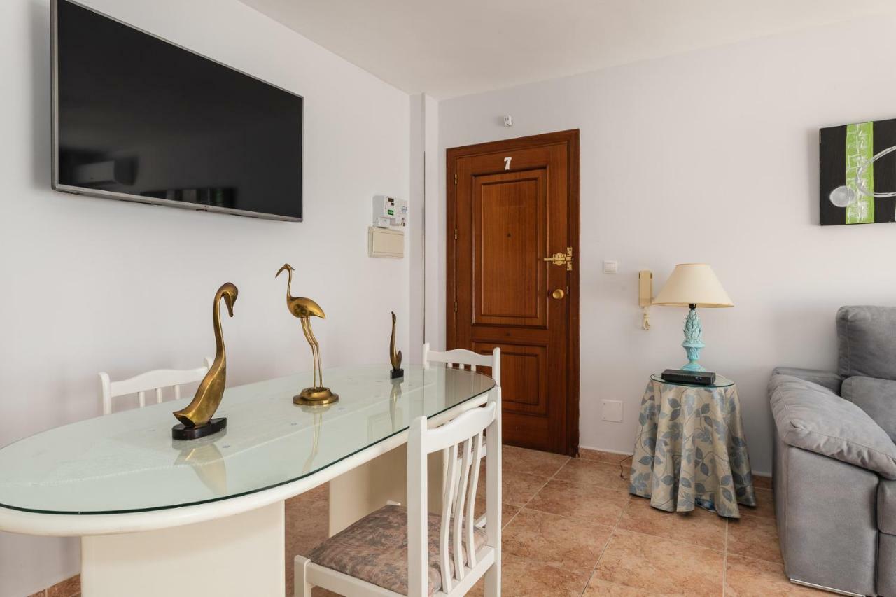Apartamento Al Lado De La Playa 贝纳尔马德纳 外观 照片
