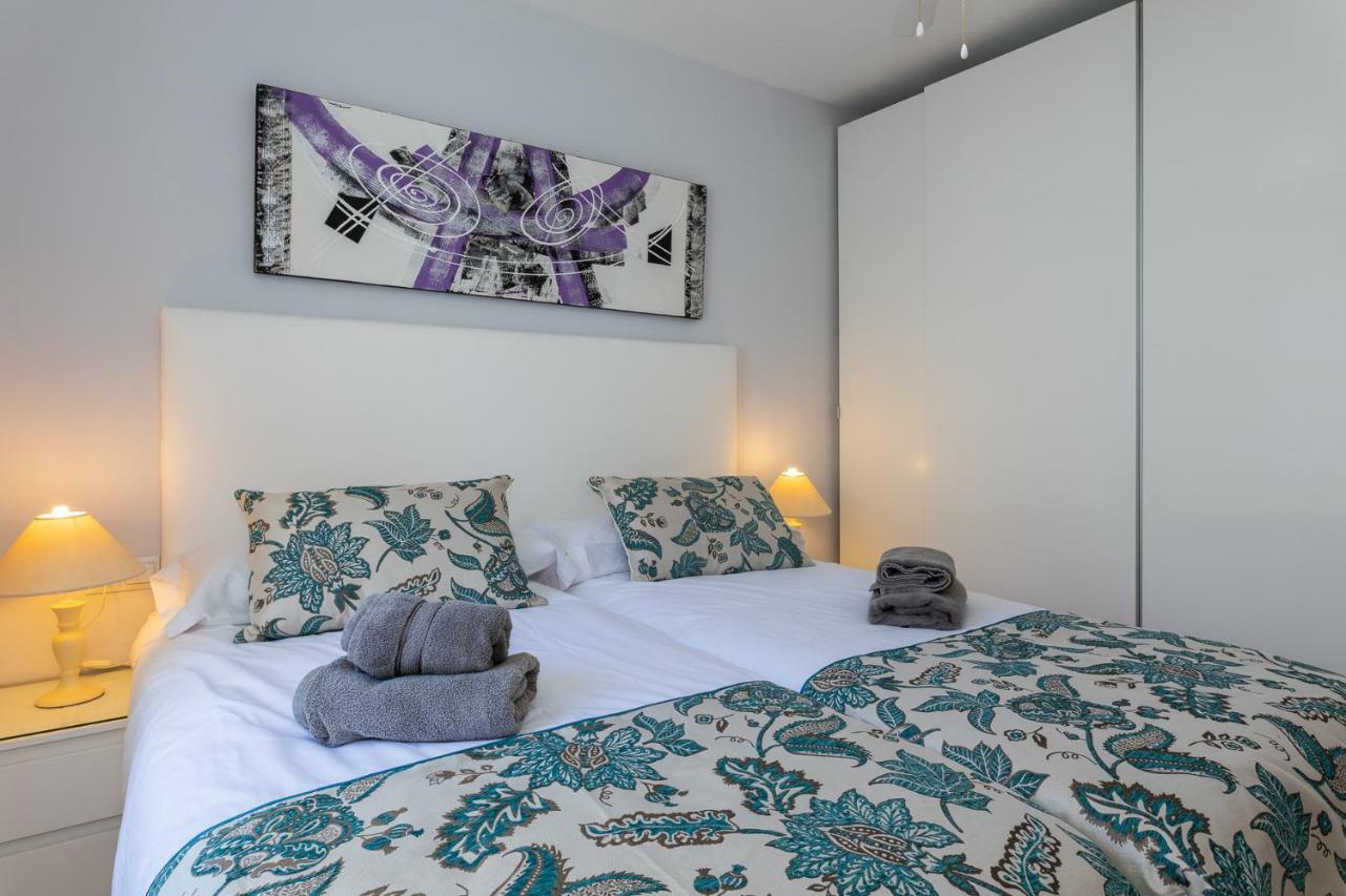Apartamento Al Lado De La Playa 贝纳尔马德纳 外观 照片