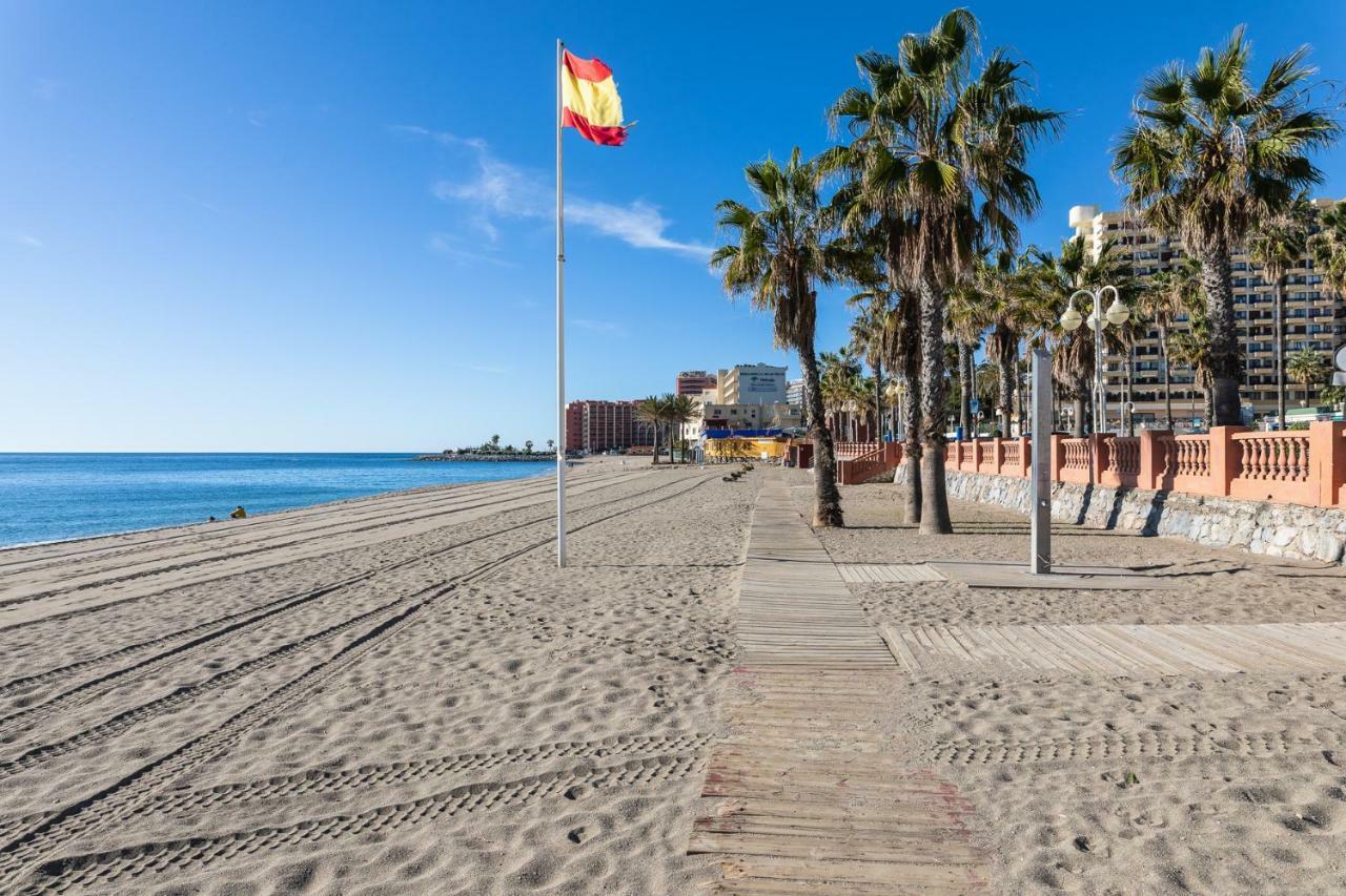 Apartamento Al Lado De La Playa 贝纳尔马德纳 外观 照片