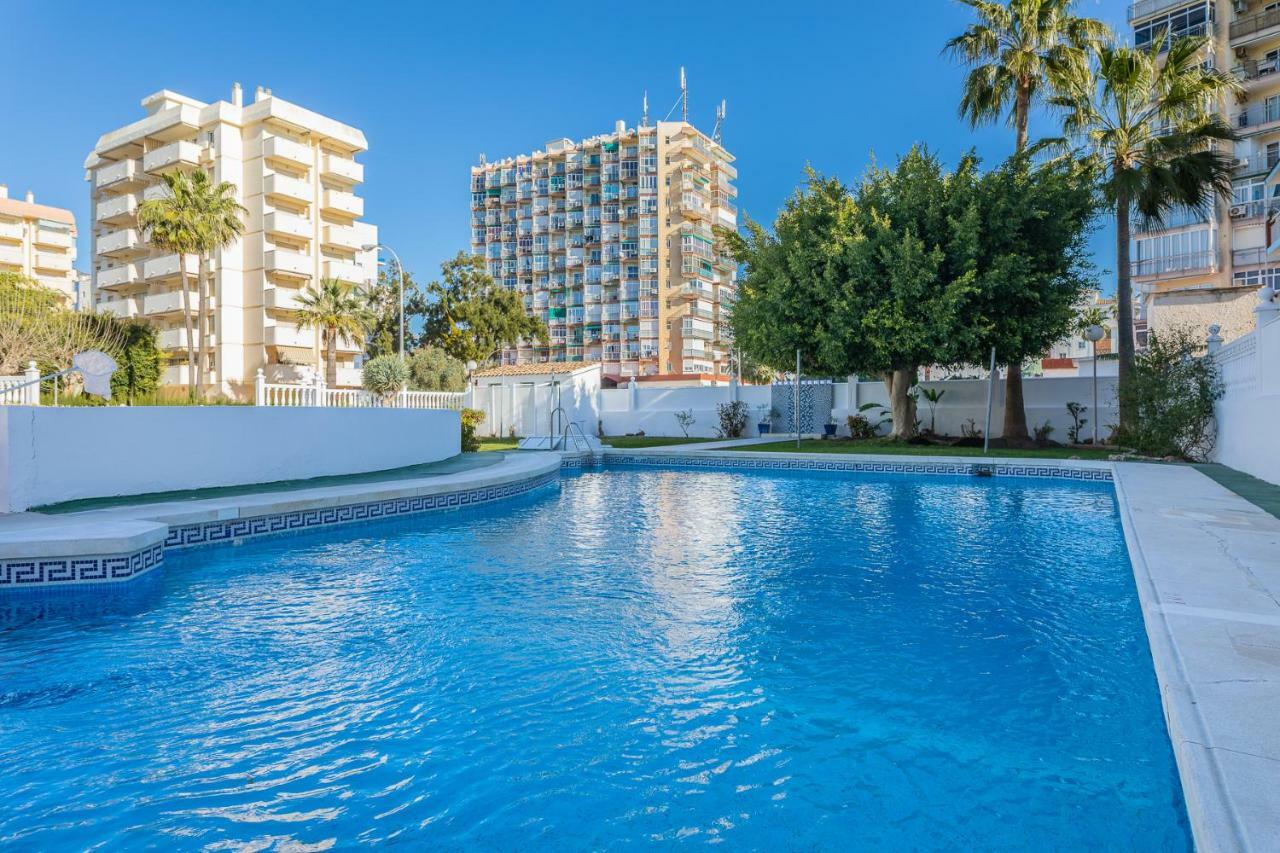 Apartamento Al Lado De La Playa 贝纳尔马德纳 外观 照片